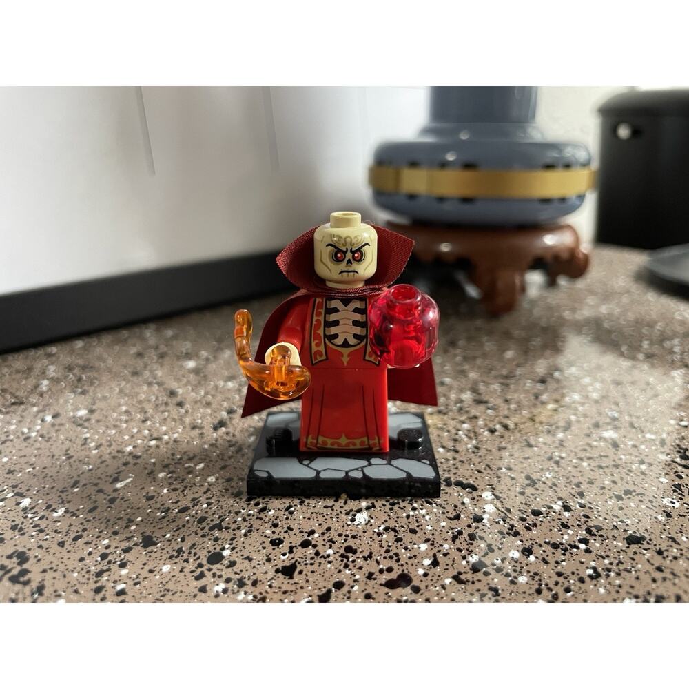 Szass Tam, coldnd-11 Dungeons and Dragons Lego Mini-figure Collectors